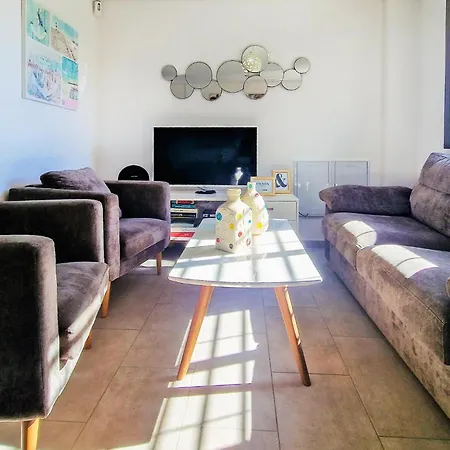 3 Bedroom In Nyaraló