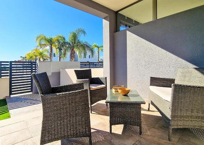 3 Bedroom In Holiday home